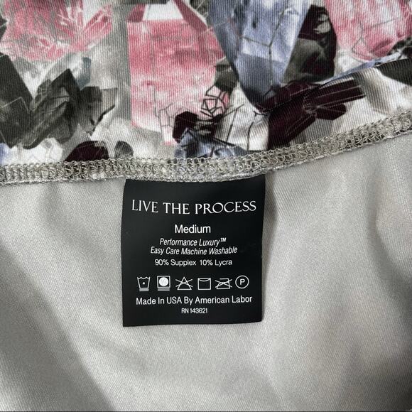 LIVE THE PROCESS Cropped Leggings Athletic Sport M - Picture 9 of 10